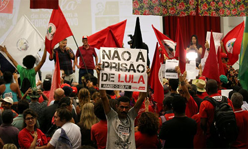 Brasil vive día de indignación nacional